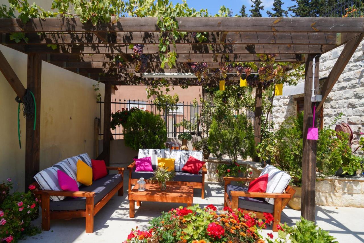 Abu Hanna Boutique By Ahlan Hospitality Nazareth Bagian luar foto