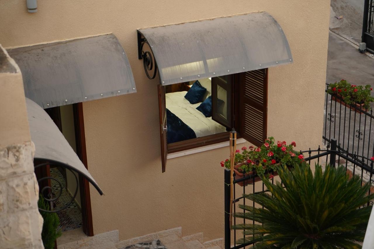 Abu Hanna Boutique By Ahlan Hospitality Nazareth Bagian luar foto