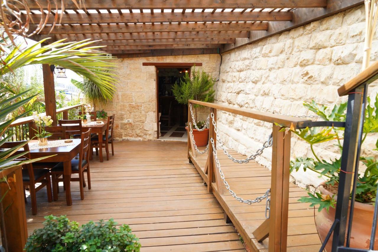 Abu Hanna Boutique By Ahlan Hospitality Nazareth Bagian luar foto